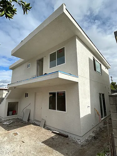 832 Raleigh St Photo 1