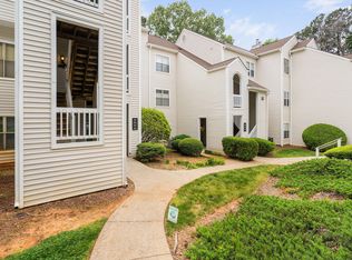 6001 Winterpointe Ln APT 102, Raleigh, NC 27606