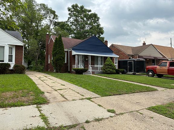 2nd image of 19450 Woodingham Dr