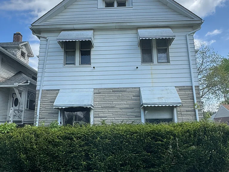 457 Parker Ave #3 — Photo 7