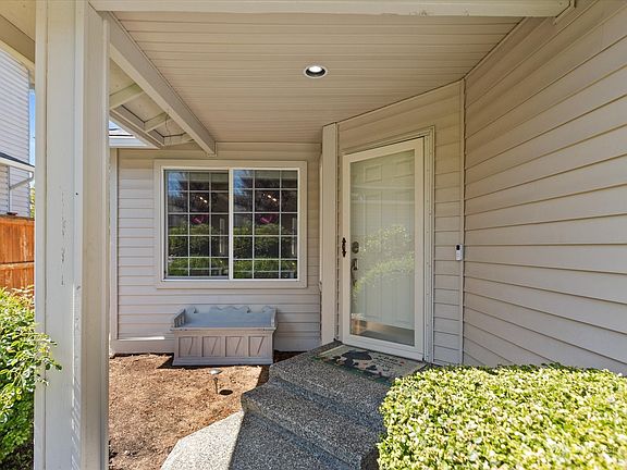 4th image of 9513 2nd Street SE #38