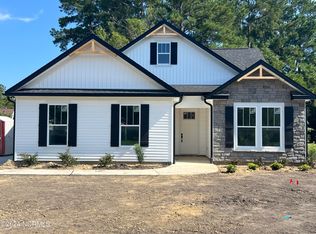 1430 Pennington Dr NW, Calabash, NC 28467