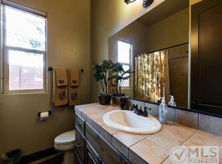 458 W Ithica Dr, Ivins, UT 84738