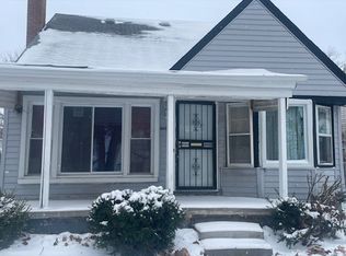 8609 Strathmoor St, Detroit, MI 48228