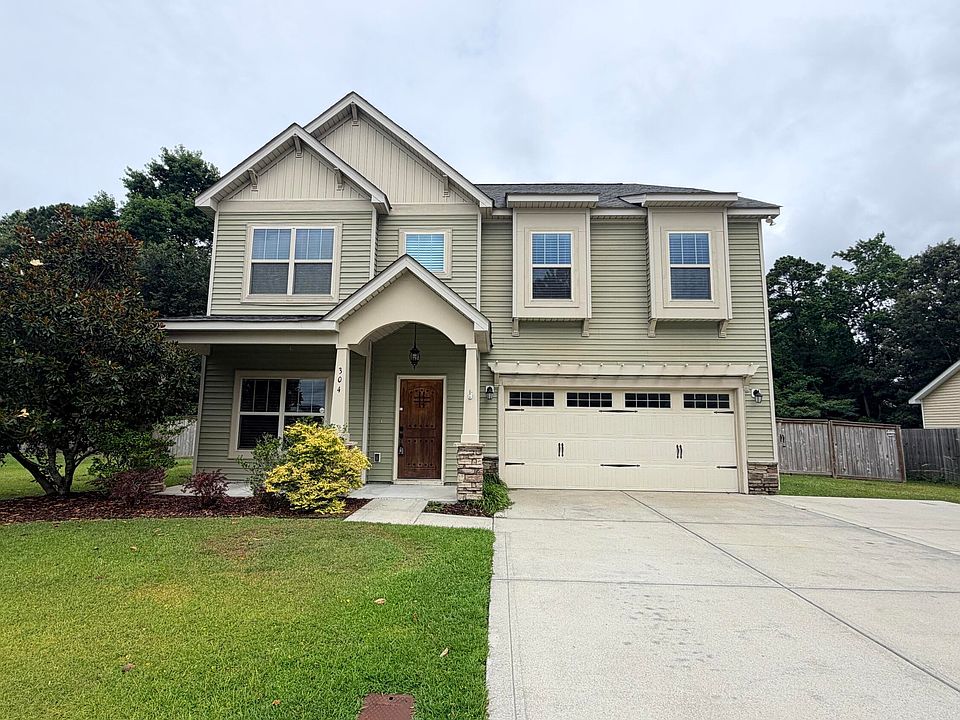 1st image of 304 Vilas Way S