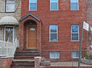 61-36 56th St, Flushing, NY 11378