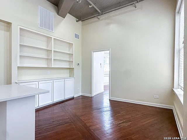 245 Losoya St — Photo 26