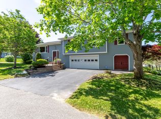 9 Adele St, Lewiston, ME 04240