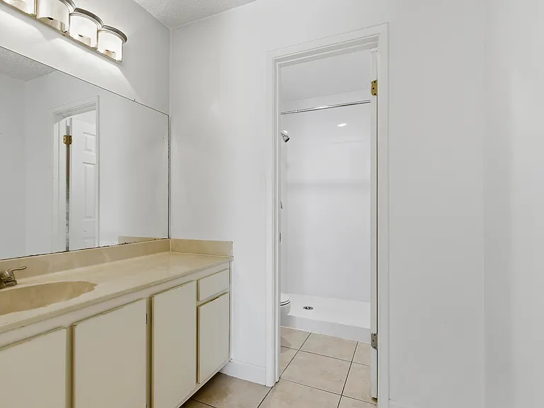 6375 Riverwalk Ln #4 — Photo 16