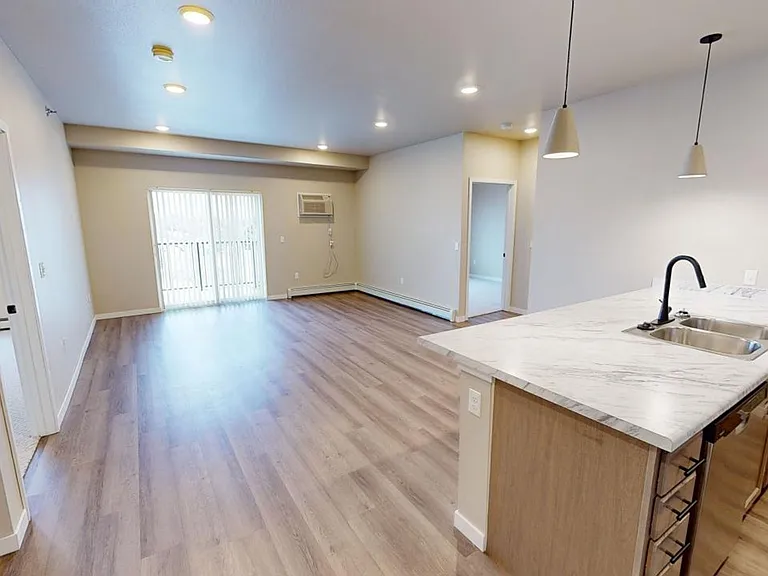 The Plains Apartments — Photo 37