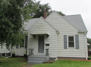 800 Knoll Ave, Waterloo, IA 50701