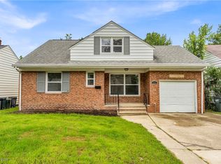 416 E 255th St, Euclid, OH 44132