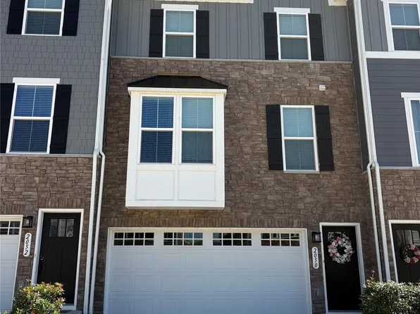 2050 Dornoch Rd, Tega Cay, SC 29708