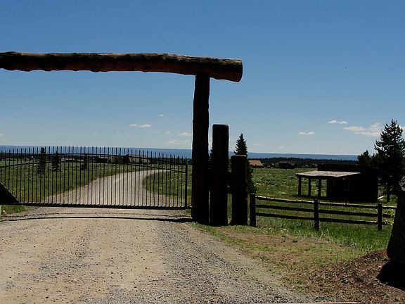 2nd image of 3821 Arange Peak Dr