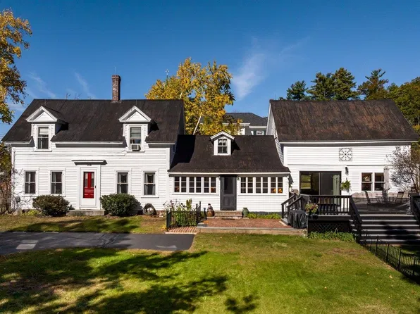 100 High Street, Wakefield, NH 03872