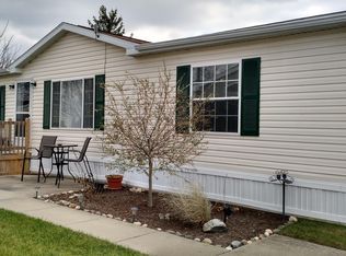 17159 Diane Dr, Davisburg, MI 48350