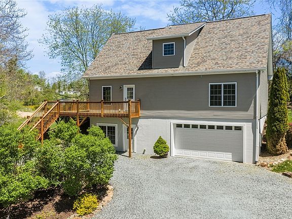 2nd image of 982 Browns Chapel Road