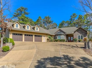 33 Fonsagrada Cir, Hot Springs Village, AR 71909