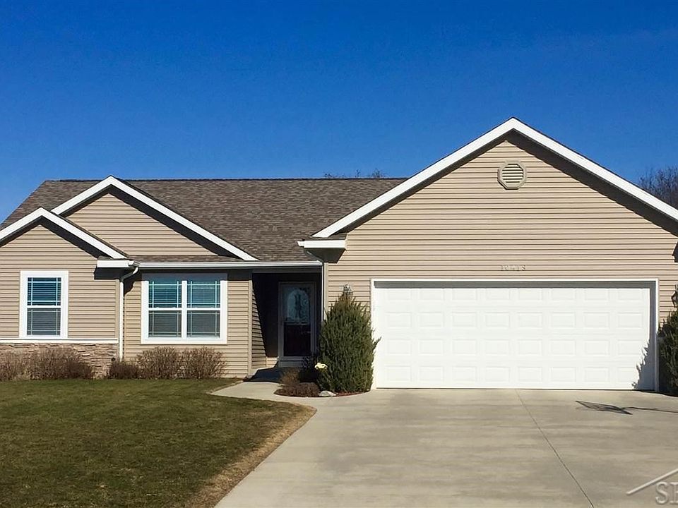 1st image of 10418 Laurel Woods Pl