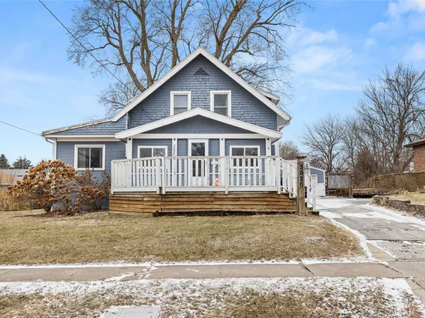 3020 48th St, Des Moines, IA 50310
