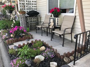 25 Harry Brook Vlg #25, New Milford, CT 06776