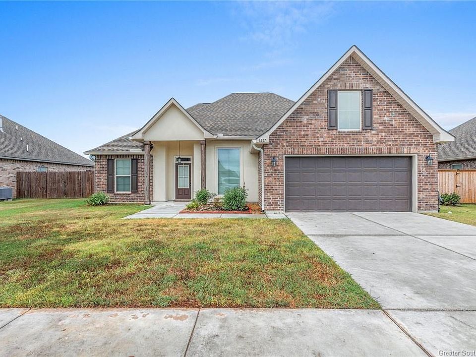 1st image of 3257 Flatwood Dr