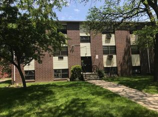 10 Catherine Ct APT 1E, Jersey City, NJ 07305