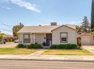 1107 Magnolia St, Oakdale, CA 95361
