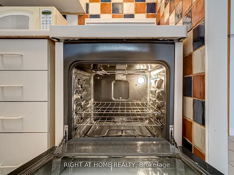 44 Saint Joseph St #2702 — Photo 7