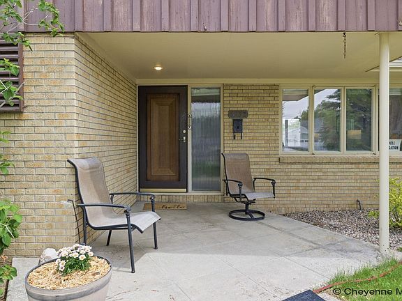 3rd image of 3533 McComb Ave