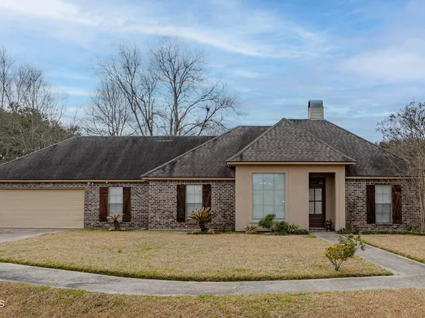301 Magnolia Knee Dr, Carencro, LA 70520