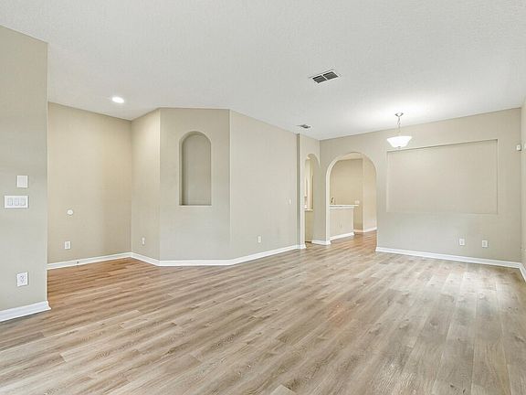 4th image of 1237 Kellogg Dr