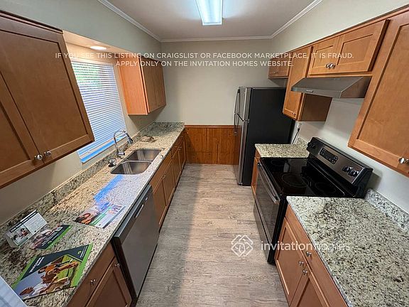 5th image of 2310 Sandrala Dr