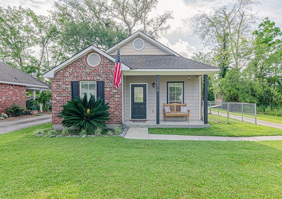 1st image of 14278 Whispering Oaks Dr