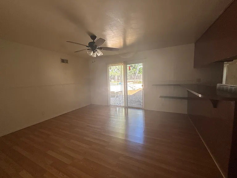 1432 Wardman Dr — Photo 6