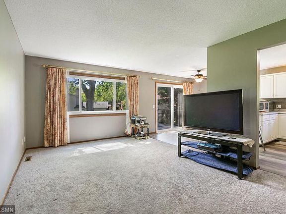 3rd image of 7523 Humboldt Cir N