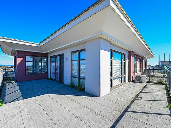 5th image of 5933 Cooney Rd #1702