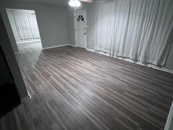 3rd image of 1600 LANCASTER Avenue