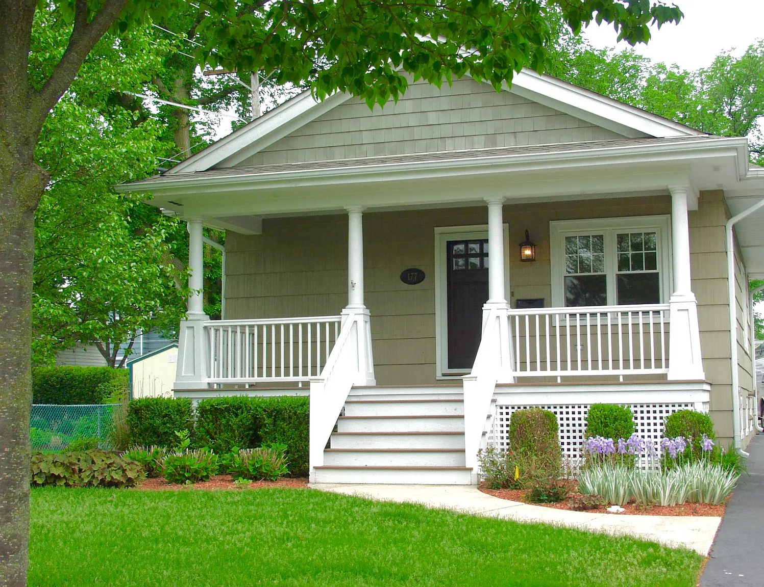 177 E May St photo 1