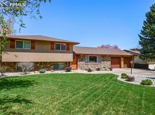 22 Newport Cir, Colorado Springs, CO 80906