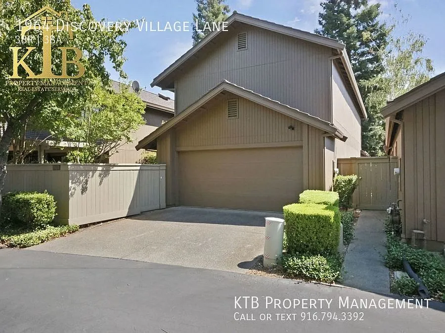 1964 Discovery Village Ln photo 1