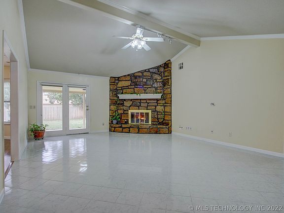 5th image of 4032 S 134th East Ave