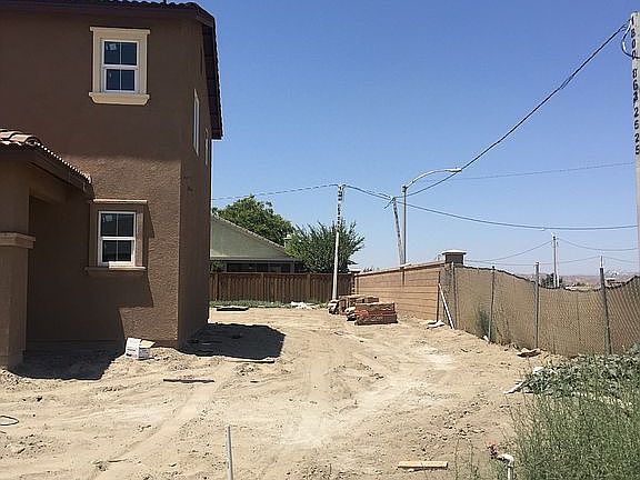 4th image of 1694 Wheatfield Way