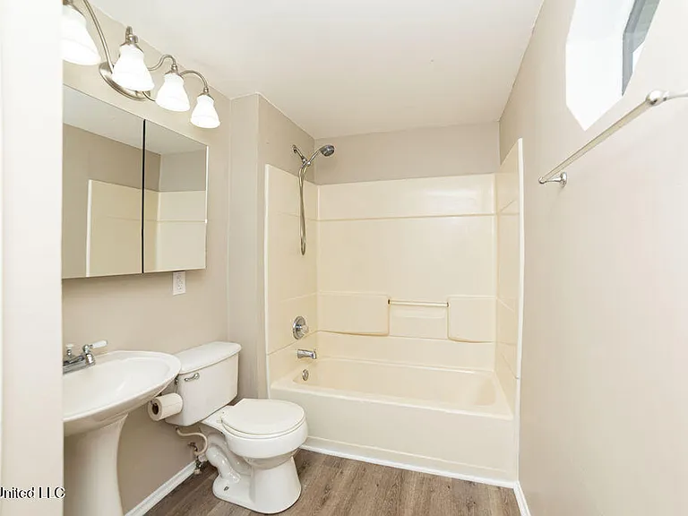10828 Haena Ct — Photo 9