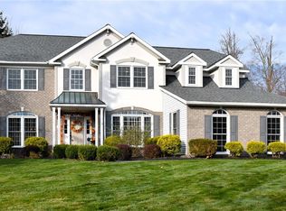 135 Idlewood Ln, Aurora, OH 44202