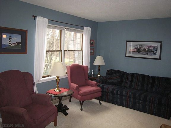 3rd image of 1103 Teaberry Ln
