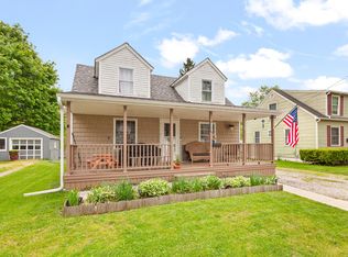 1109 Petoskey Ct, Adrian, MI 49221