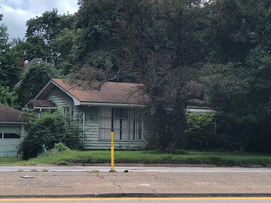 1st image of 614 S 5th St