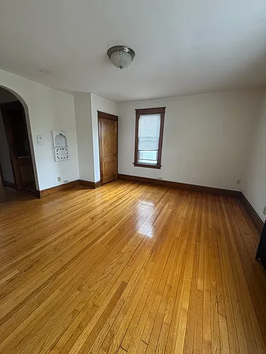 403 Spring St #4 Photo 1