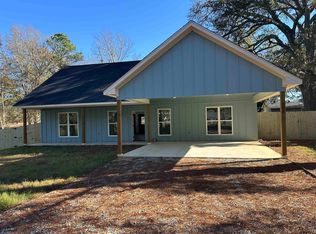 802 E Side Dr, Quitman, TX 75783